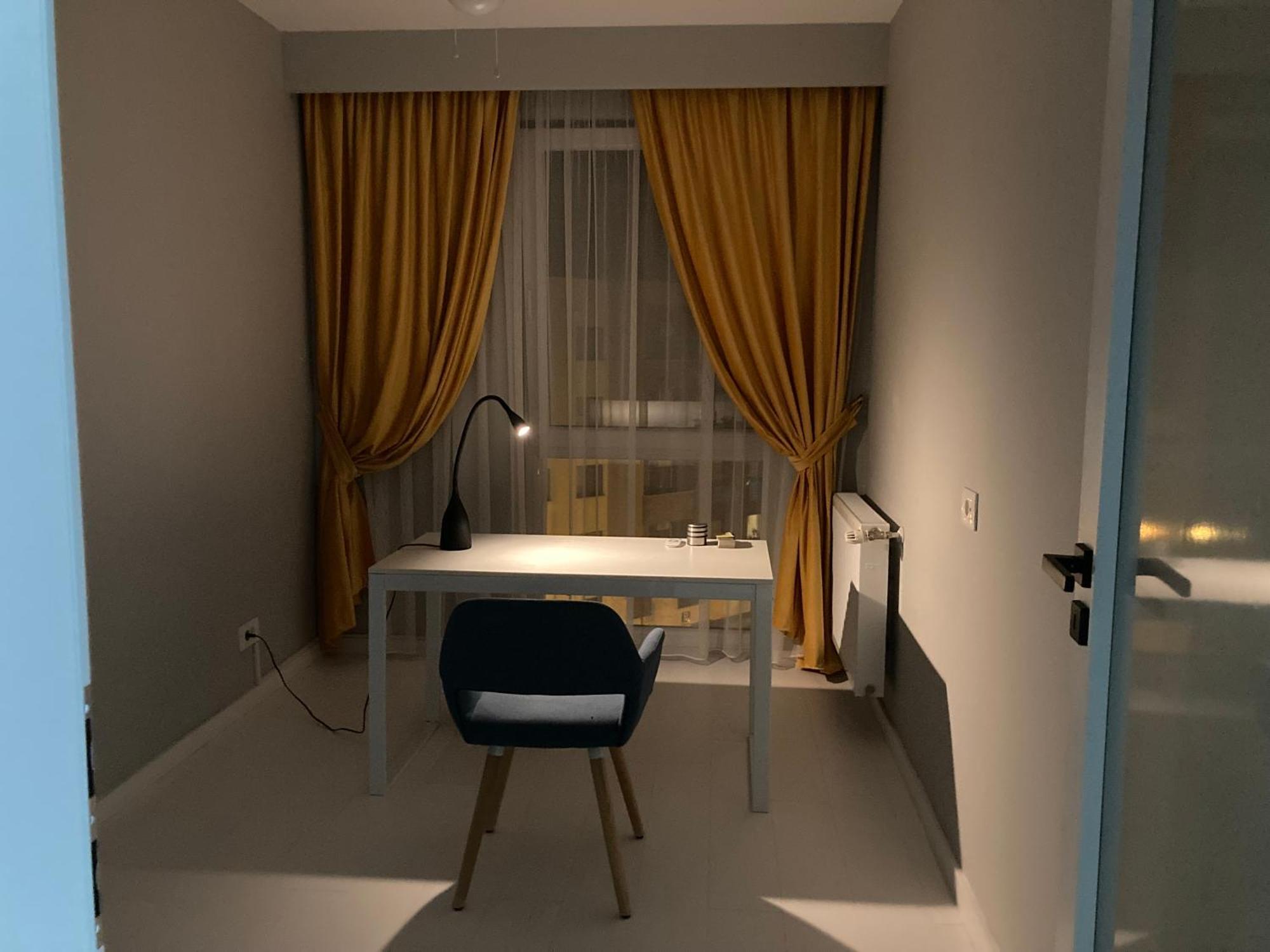 Apartamentul Max, Practic Si Confortabil Gran Varadino Esterno foto