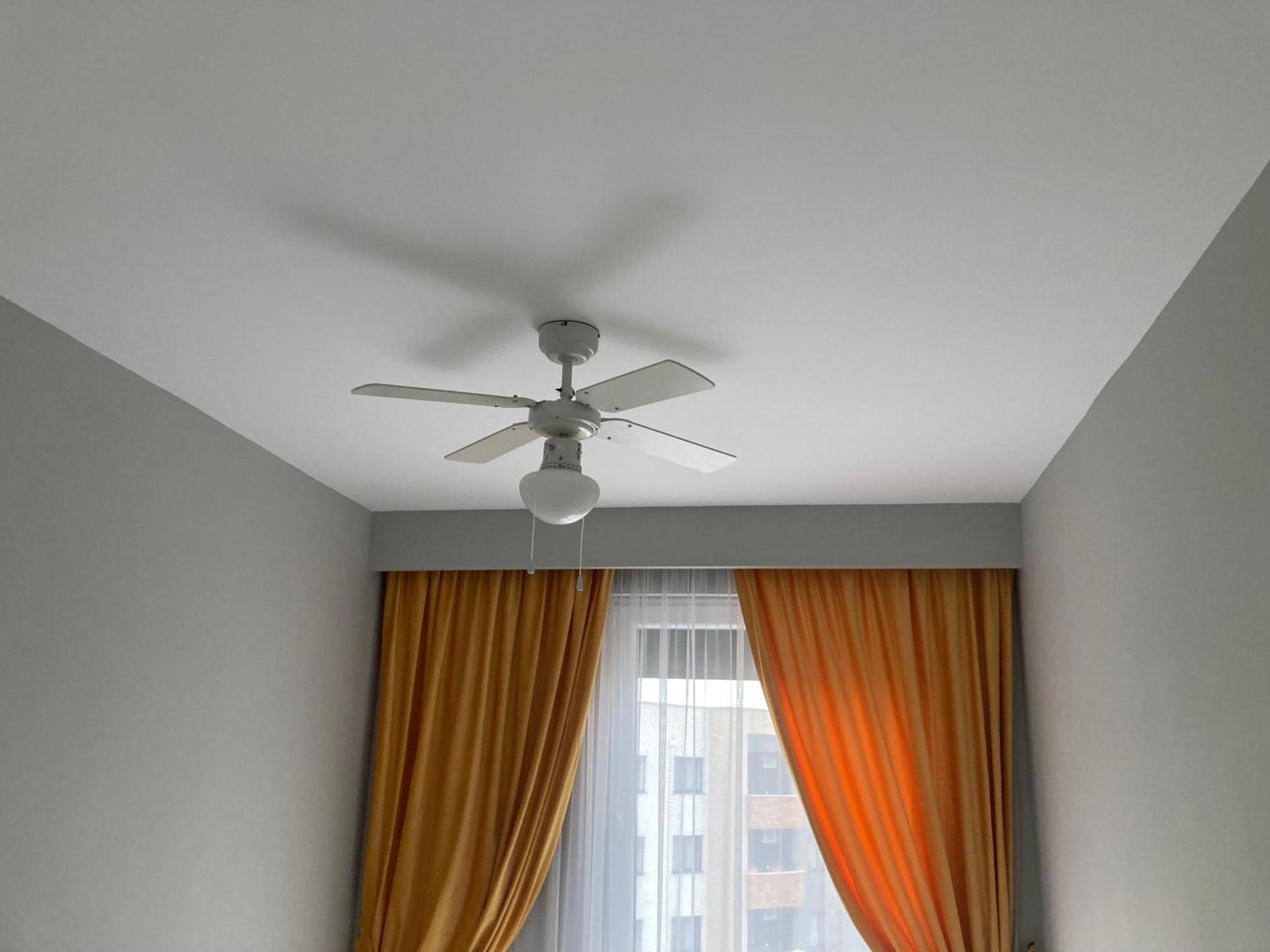 Apartamentul Max, Practic Si Confortabil Gran Varadino Esterno foto