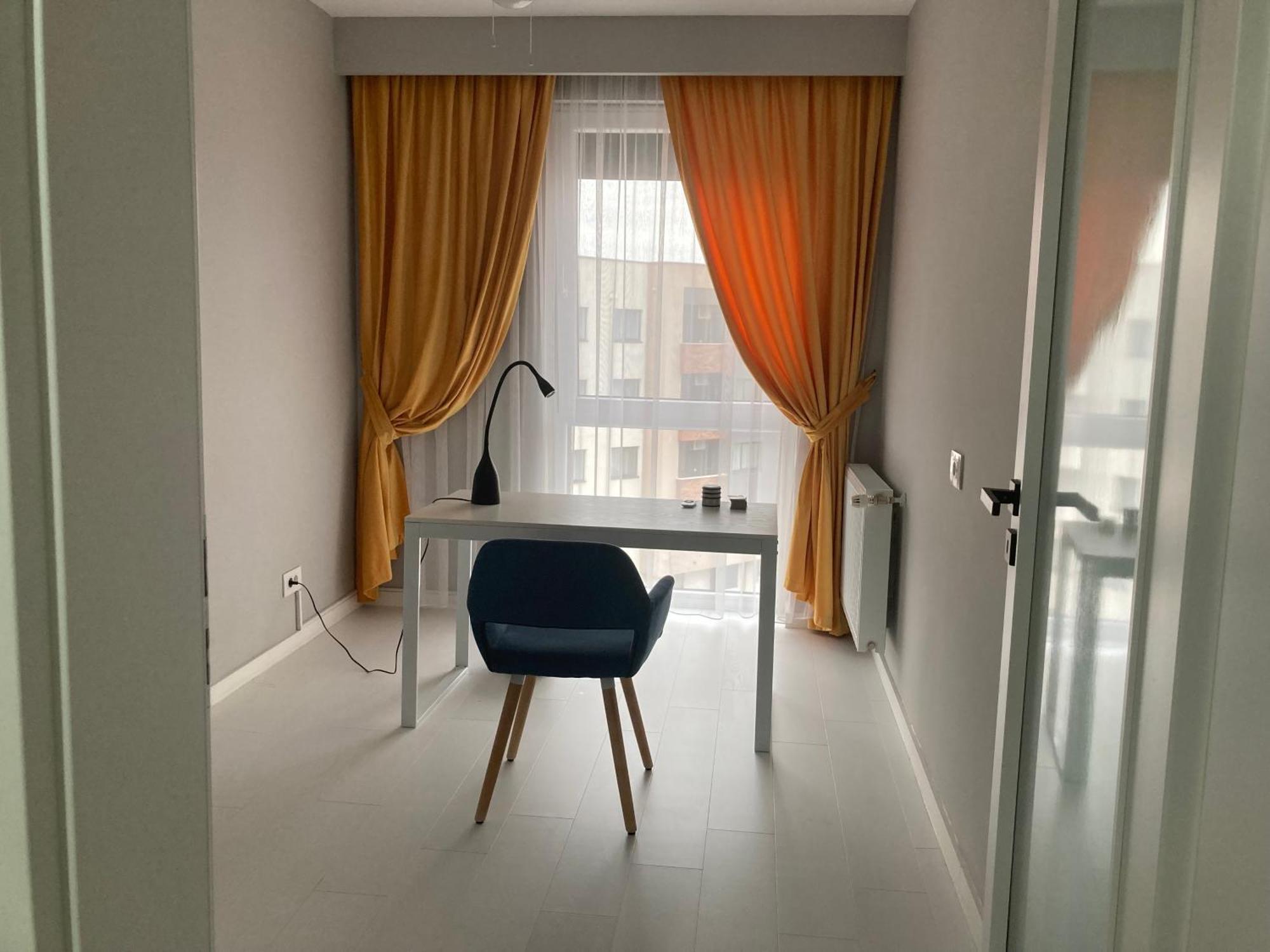 Apartamentul Max, Practic Si Confortabil Gran Varadino Esterno foto
